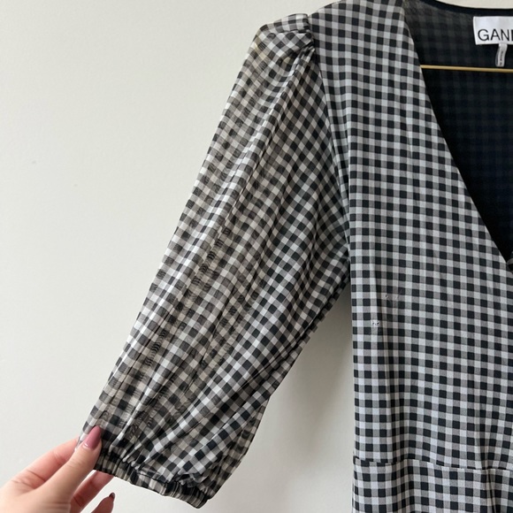 GANNI Black/White Check Gingham Print 3/4 Sleeve Mini Wrap Dress - Picture 4 of 8